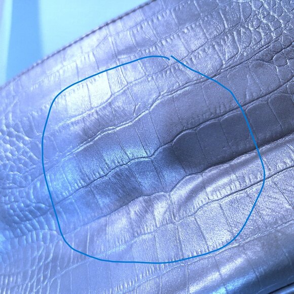 Vintage Tommy Hilfiger Silver Metallic Croc Embossed Small Shoulder Purse - Picture 4 of 5